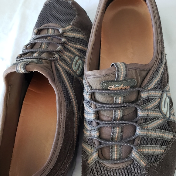 Skechers Biker Slip On Shoes - Picture 5 of 8